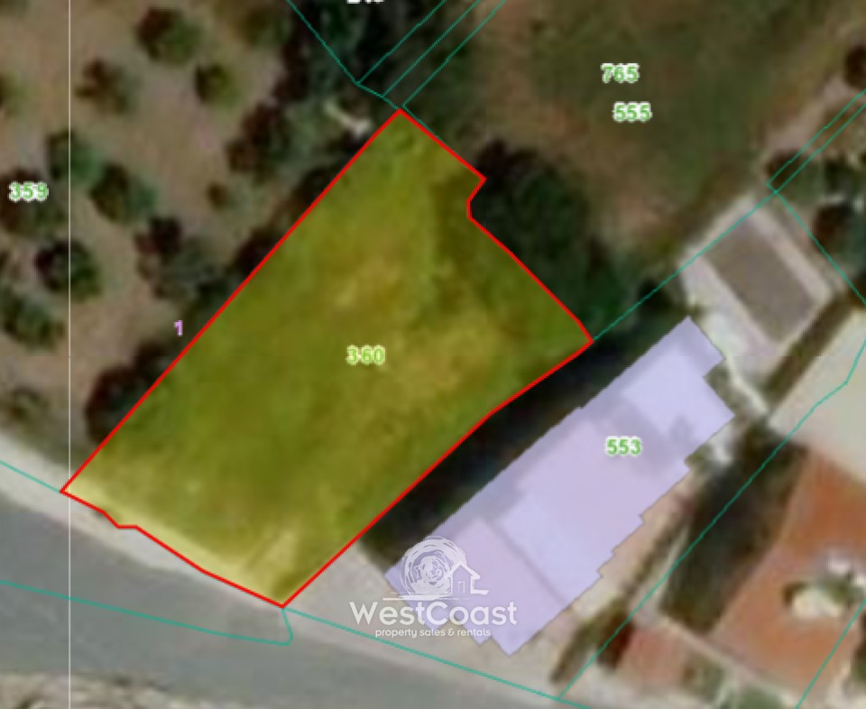 Residential Land  For Sale  in  Mesoyi